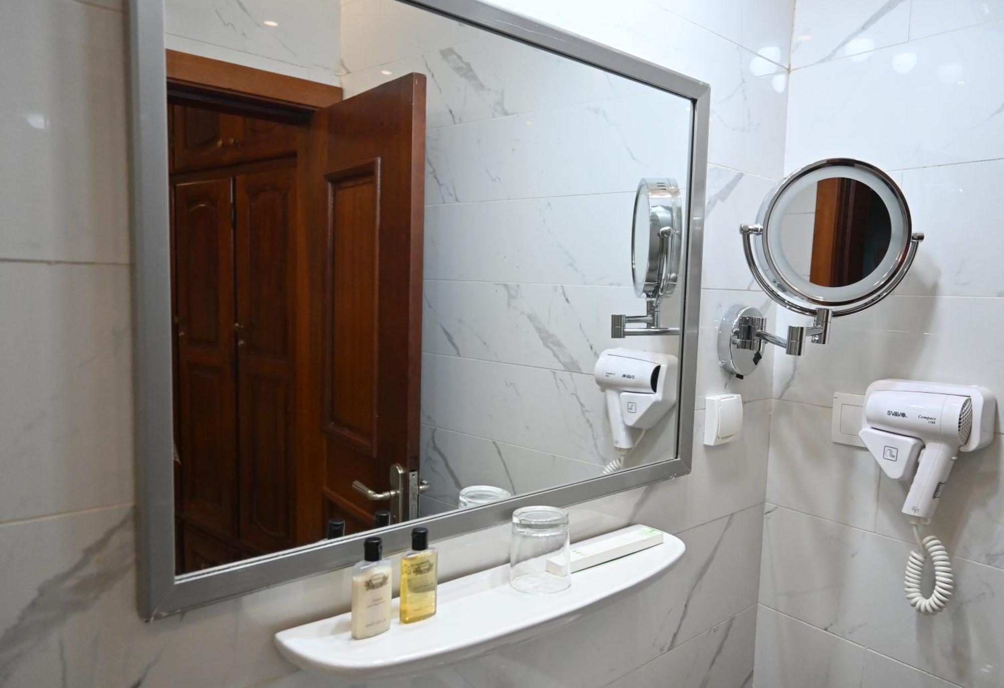 Grand Hotel Akwa Ντουάλα Εξωτερικό φωτογραφία